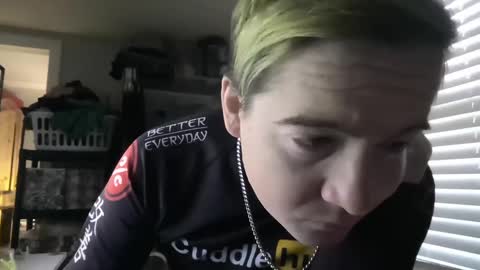 grabmybutt420 online show from October 8, 2025, 12:19 am