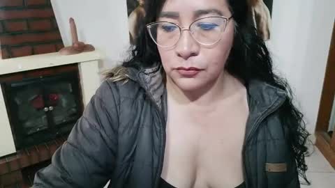 grace_mature_milf online show from April 1, 2026, 1:41 pm