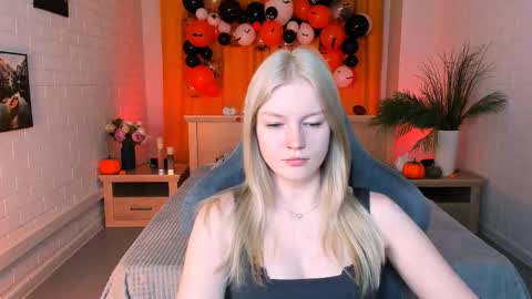 Grace Glamour online show from October 21, 2025, 5:08 am