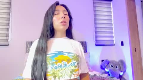 GRECIADOMM555 online show from September 16, 2025, 1:56 pm