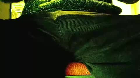 grapefruit online show from January 5, 2025, 9:05 am