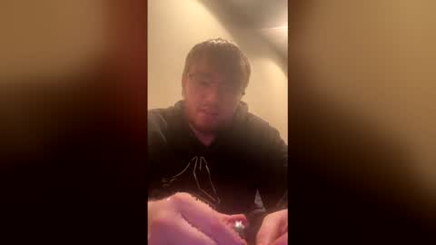 Snapshot of gravewalker22 chatting on March 4, 2026, 3:12 am gravewalker22 online show from March 4, 2026, 3:12 am