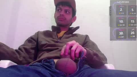 Snapshot of grayhorny chatting on February 12, 2025, 1:52 am Gray online show from February 12, 2025, 1:52 am