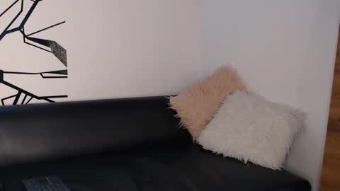  GRECIA  online show from February 27, 2025, 2:42 am