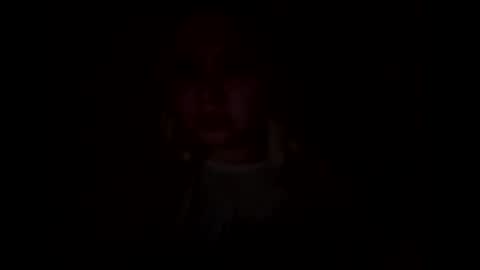 Lina 3 online show from April 20, 2026, 9:49 pm