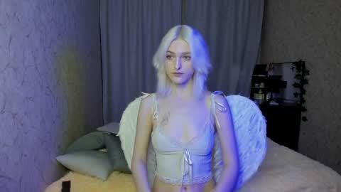 Snapshot of green_tea666 chatting on January 23, 2025, 10:43 am Lilith online show from January 23, 2025, 10:43 am
