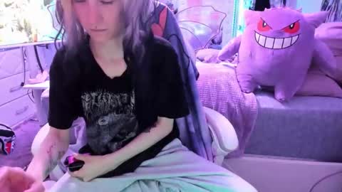 Snapshot of greeneyedlovexo chatting on January 16, 2026, 4:11 pm GreenEyedLovexo online show from January 16, 2026, 4:11 pm