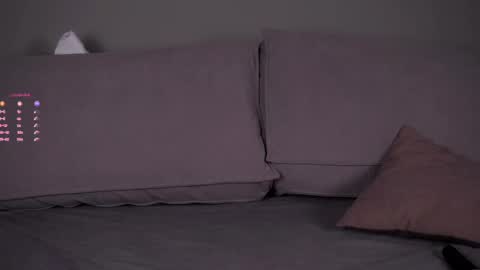 Kelly online show from November 20, 2025, 1:55 pm