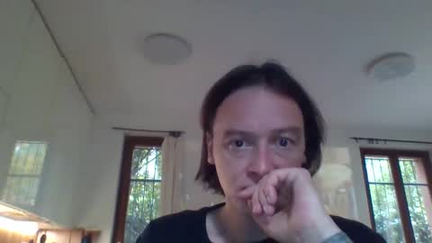 Greenmoon online show from October 30, 2025, 10:06 am