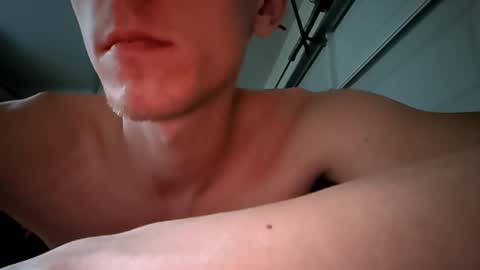 Roger454 online show from March 18, 2026, 8:06 am