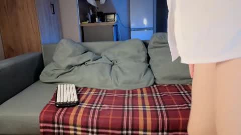 Snapshot of gregory_byyrd chatting on June 3, 2026, 9:53 pm Greg-independent model online show from June 3, 2026, 9:53 pm