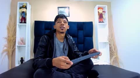 GregorySforza online show from October 22, 2025, 12:49 pm