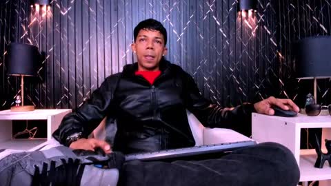 GregorySforza online show from November 21, 2025, 12:15 pm