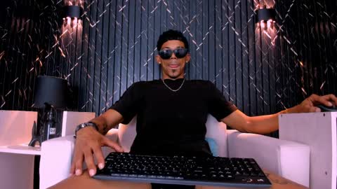 GregorySforza online show from April 11, 2026, 7:45 am