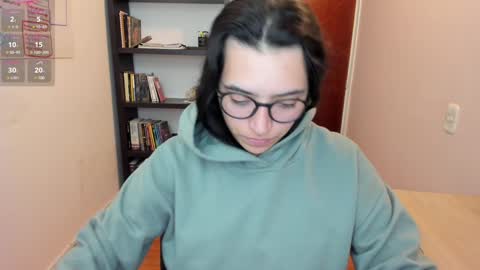 Snapshot of gretagat chatting on December 4, 2024, 10:41 pm Greta online show from December 4, 2024, 10:41 pm