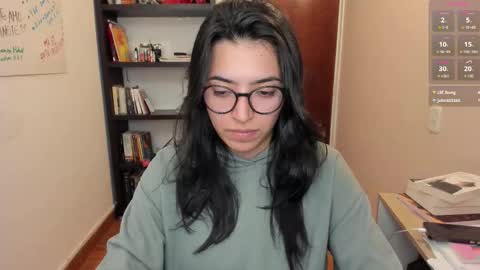 Snapshot of gretagat chatting on September 15, 2025, 12:32 am Greta online show from September 15, 2025, 12:32 am