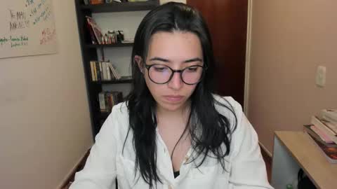 Snapshot of gretagat chatting on November 10, 2025, 4:44 am Greta online show from November 10, 2025, 4:44 am