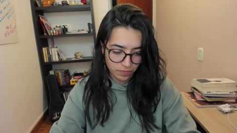 Snapshot of gretagat chatting on November 27, 2025, 2:13 am Greta online show from November 27, 2025, 2:13 am