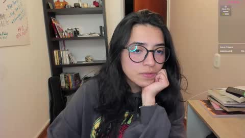 Snapshot of gretagat chatting on December 2, 2025, 7:03 am Greta online show from December 2, 2025, 7:03 am