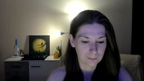 Snapshot of gretamiln chatting on October 2, 2025, 9:33 pm Greta online show from October 2, 2025, 9:33 pm