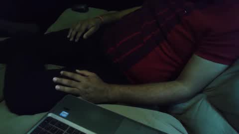 Snapshot of grey_stud chatting on March 5, 2025, 9:27 am Grey Stud online show from March 5, 2025, 9:27 am