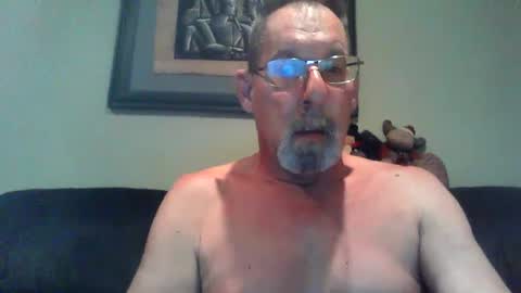 greybeard6868 online show from December 17, 2024, 1:38 pm