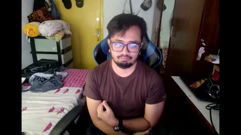 Grey Hardy Slave online show from November 30, 2025, 8:07 am