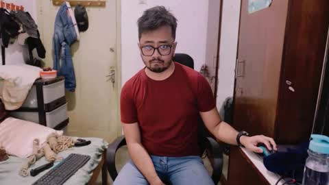 Grey Hardy Slave online show from January 8, 2026, 5:15 pm