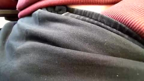 smalldig online show from October 13, 2025, 4:18 pm