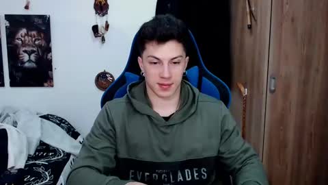 griego01 online show from December 7, 2024, 10:06 pm