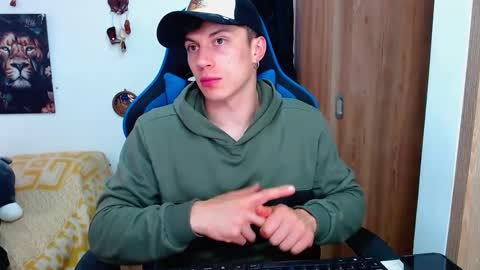 griego01 online show from January 13, 2025, 7:31 pm