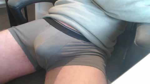 Snapshot of griesie chatting on October 13, 2025, 10:32 pm Griesie online show from October 13, 2025, 10:32 pm