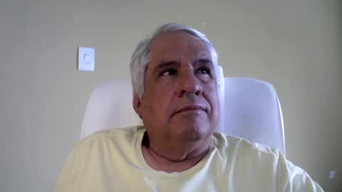 grisa01 online show from February 9, 2025, 2:18 pm