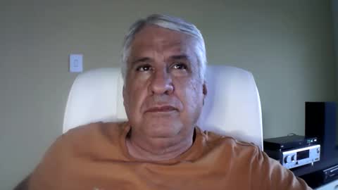 grisa01 online show from October 30, 2025, 6:52 pm