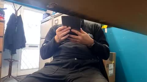 Snapshot of grumpy271 chatting on September 19, 2025, 2:29 pm grumpy271 online show from September 19, 2025, 2:29 pm