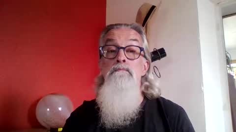 Grybear online show from October 31, 2025, 12:06 pm