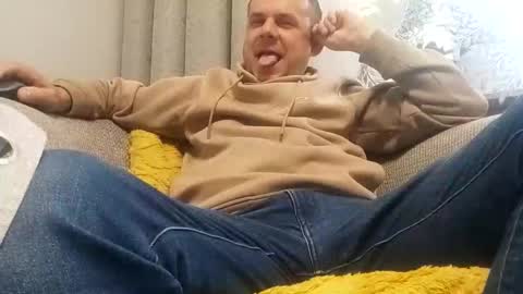 Snapshot of grzes1976 chatting on October 10, 2025, 7:40 am grzes1976 online show from October 10, 2025, 7:40 am