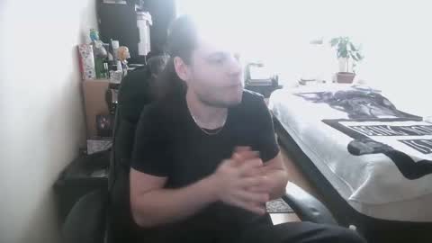 Gizzy online show from December 20, 2025, 11:17 am