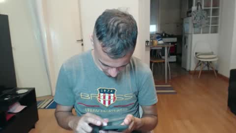 guachin_new online show from April 4, 2026, 6:16 pm