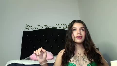 guadalupeclak online show from February 20, 2025, 6:06 am