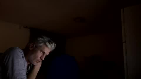 guardiannif_ online show from February 11, 2025, 12:06 am