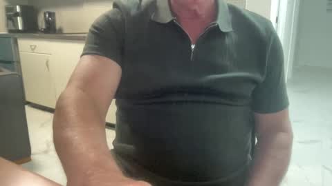 guesswhatigot2 online show from January 5, 2025, 11:59 am