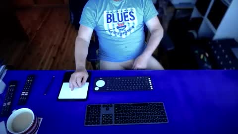 guesswhatigot2 online show from September 21, 2025, 3:41 am