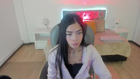 Snapshot of guggahell chatting on March 3, 2026, 12:22 pm Guggahell online show from March 3, 2026, 12:22 pm