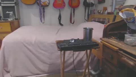 Mario online show from February 27, 2025, 7:12 am