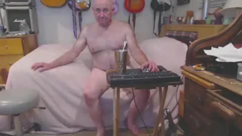 Mario online show from February 28, 2025, 8:53 am