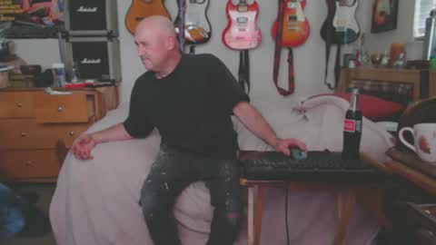 Mario online show from March 5, 2025, 8:00 pm