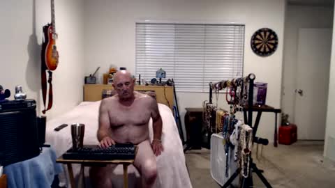 Mario online show from September 11, 2025, 10:59 am