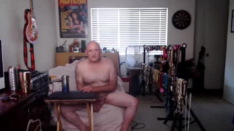 Mario online show from October 16, 2025, 6:42 pm