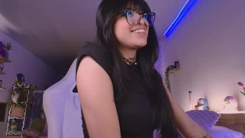    S                                    online show from June 5, 2026, 6:52 am